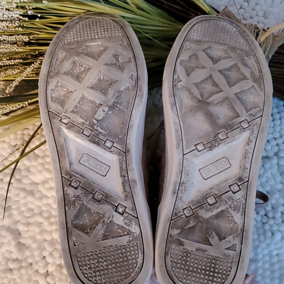 Guess high top sneakers - Picture 8 of 10